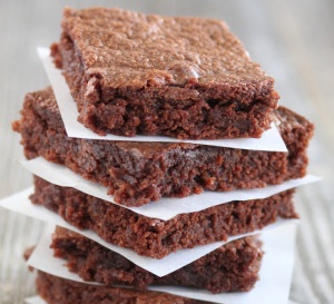 Εύκολα brownies με νουτέλα ή μερέντα